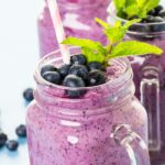 blueberries smoothie mugs