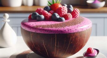 Berry-Pitaya Delight Smoothie Bowl