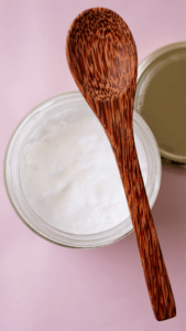 Coconut Spoon Oil (2)